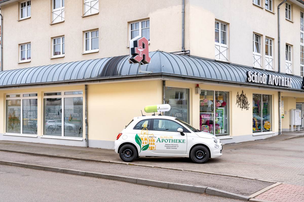 Botenfahrzeug der Schloß Apotheke